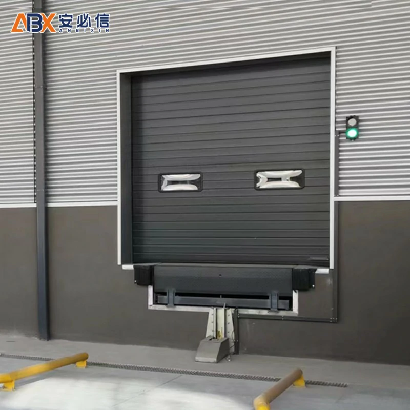 成都市垂直提升门